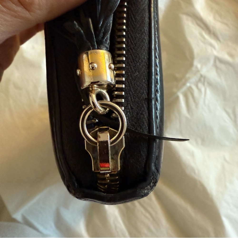 USED GUCCI Black Wallet - Picture 3 of 8